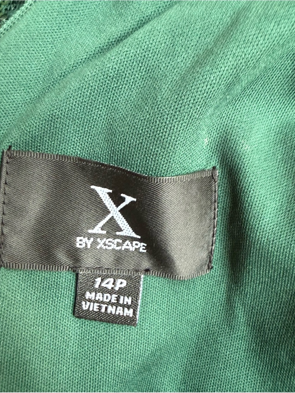 Xscape Green Sequin V Neck Dress NWT Macy’s Buy 14P Ret $179 - Picture 10 of 12